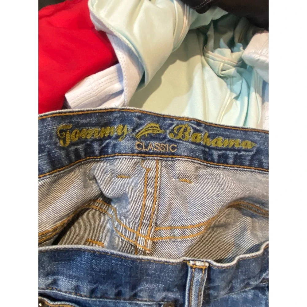 Tommy Bahama Classic Fit‎ Mens Jeans Medium Wash Denim Distressed Hem 35x34